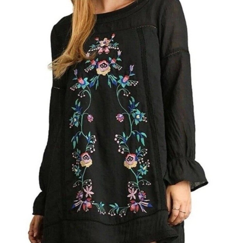 UMGEE L Black Floral Embroidery Long Sleeves blouse